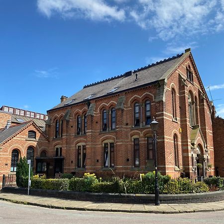 Boutique Chapel Apartment Within City Walls Chester Exterior foto